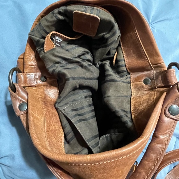 Frye Melissa Hobo Purse Very gently used - Picture 4 of 6